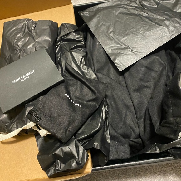 Saint Laurent sneakers size 38 - Picture 4 of 9